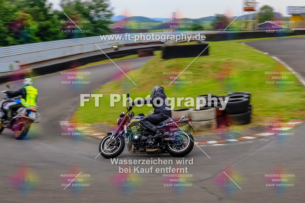 OBK-6034 | Hier findet Ihr Bilder von Touristenfahrten auf der Nürburgring Nordschleife oder von anderen Veranstaltungen die ich besucht habe. Viel Spass beim Durch Schauen 