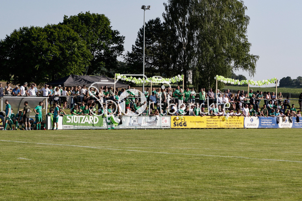 DJK Stotzard - SV Hammerschmiede | Professionelle Sportfotos aus den Bereichen Fußball, Eishockey, Handball und vieles mehr. Ob Sieg oder Niederlage