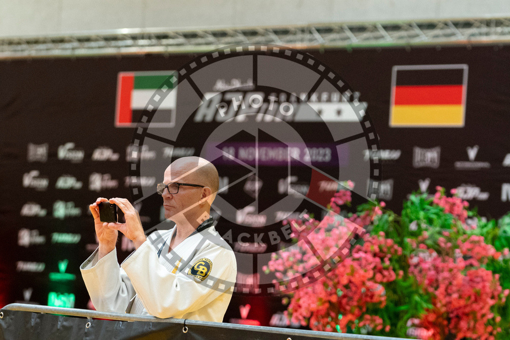 20231118PBB13638 | Fighters compete during the AJP Tour 600 Frankfurt Championship in Frankfurt/Main, Germany, on November 18, 2023.