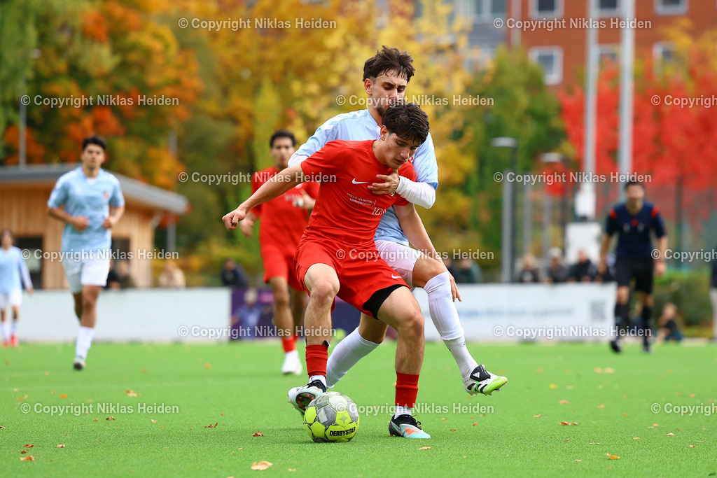 NH_EimsbüttelerTVU19_Altona93U19_RegionalligaNord_11102025 | #11 Yusuf Ensar Tek (Eimsbütteler TV U19), #9 Adar Atli (Altona 93 U19)Fußball I Junioren I A-Junioren Regionalliga Nord I Saison 2025-2026  I 7. Spieltag I Eimsbütteler TV U19 - Altona 93 I 11.10.2025 I Sportzentrum Hoheluft