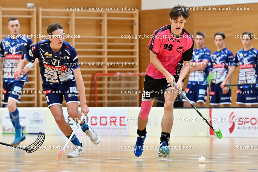 VSV Unihockey vs. Wiener Floorball Verein | #99 FLASCHBERGER Manuel Wiener Floorballverein, #71 Leon Widnig VSV Unihockey, VSV Unihockey vs. Wiener Floorball Verein, VSV Unihockey vs. Wiener Floorball Verein am 18.05.2025 in Villach (Ballspielhalle St. Martin), Austria, (Photo by Bernd Stefan)