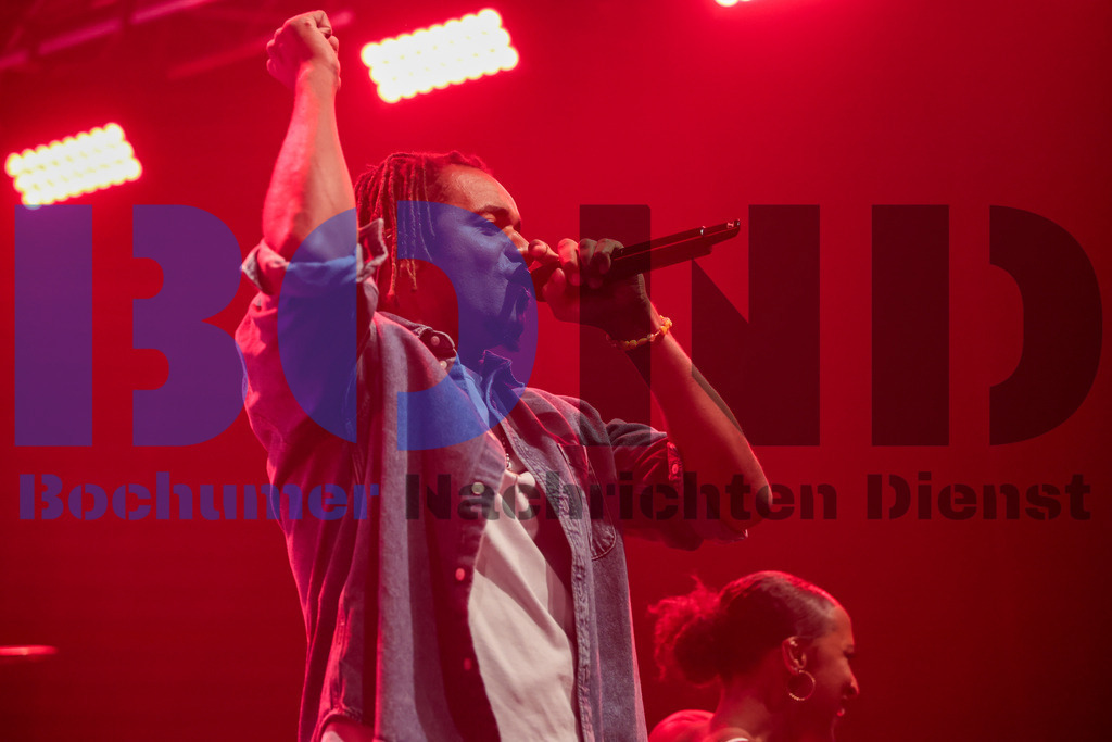 SES_CUCZFR20250822-24 | bond - Realisiert mit Pictrs.com