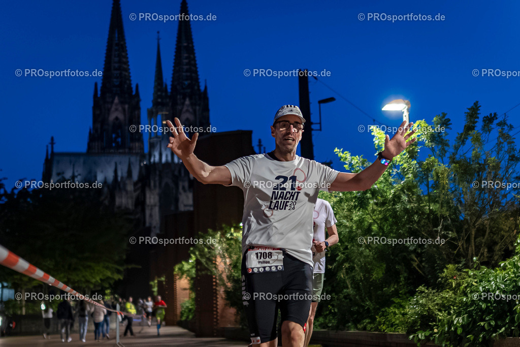 21. Nachtlauf des ASV Köln; Köln, 08.05.24 | Impressionen vom 21. Nachtlauf des ASV Köln am 08.05.24 in der Altstadt von Köln (Deutschland). Foto: BEAUTIFUL SPORTS/Bernd Hoffmann