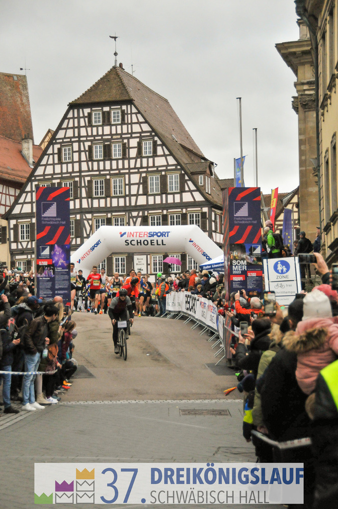 Roewisch Wohnbau Cup 5000m | 3 Koenigslauf 2023 - Realisiert mit Pictrs.com