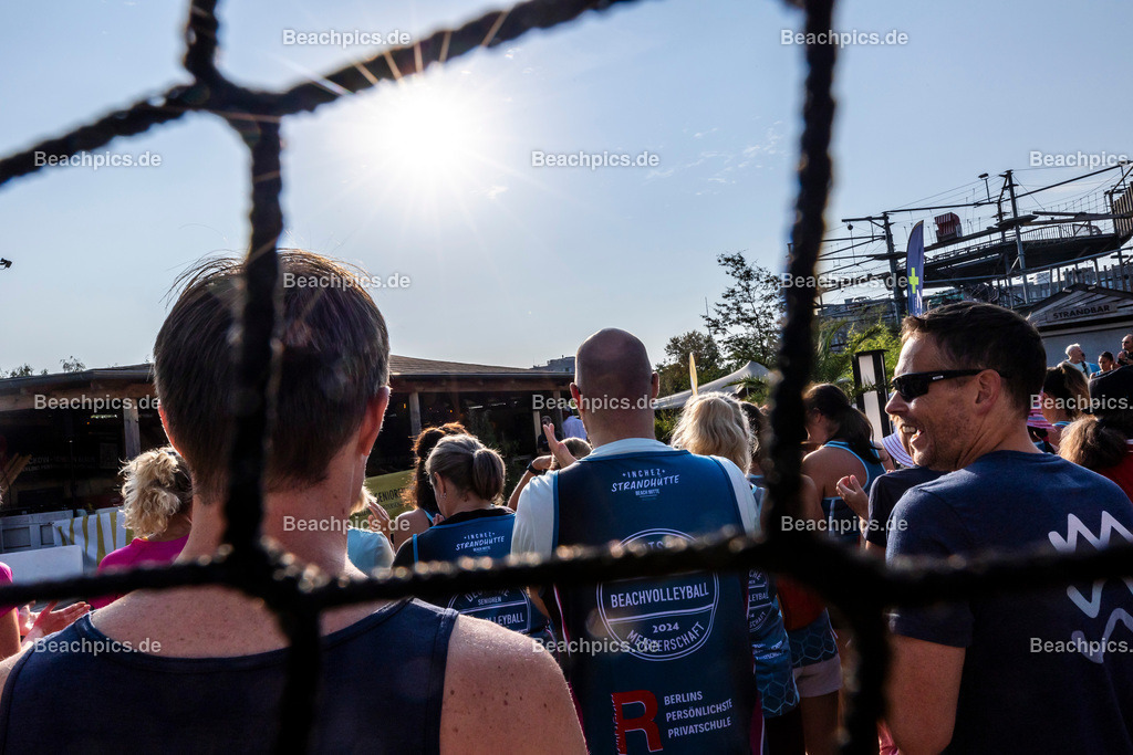 2024-00107707-Deutsche-Senioren-Beach-Meisterschaft |  07.09.2024; Berlin Foto: Gerold Rebsch - www.beachpics.de