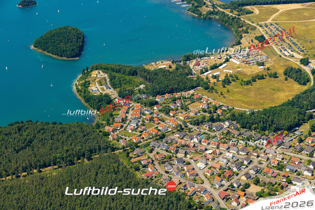Das Luftbild der Stadt Steinberg am See wurde 2022 vom Flugzeug heraus erstellt (keine Drohnen-Aufnahmen) Aufnahmehöhe ca.450 Meter- hohe Bildauflösung und Druck-Qualität. Garantiert!
