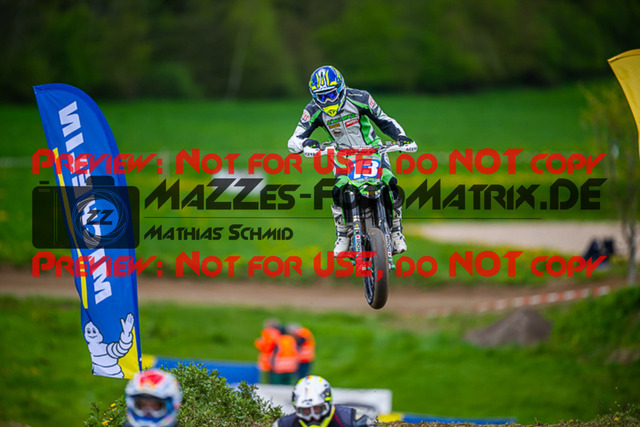 MaZZes_FotoMatrix_230506_9250 | UE40