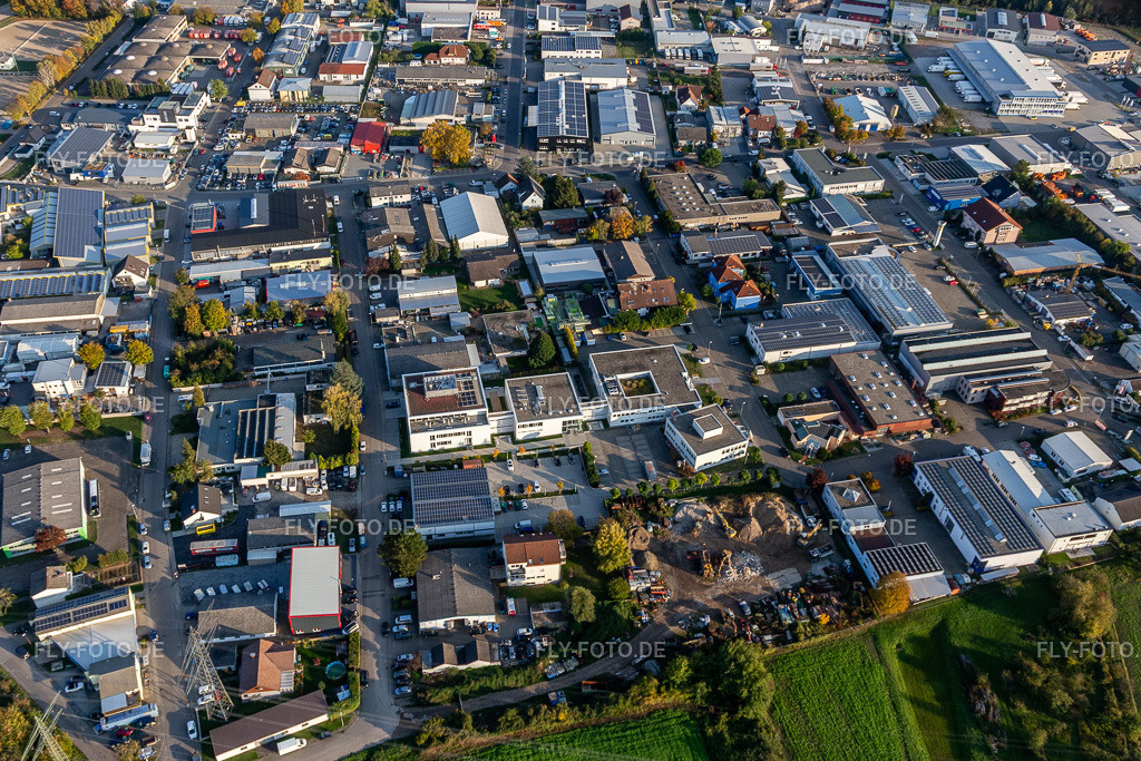 Stiftung Kirchliches Rechenzentrum Südwestdeutschland | Luftbild: Stiftung Kirchliches Rechenzentrum Südwestdeutschland im Ortsteil Eggenstein in Eggenstein-Leopoldshafen im Bundesland Baden-Württemberg in Deutschland. Foto: IMG_123391.jpg vom 19.10.2020 durch Werner Riehm/FLY-FOTO.de - Realisiert mit Pictrs.com