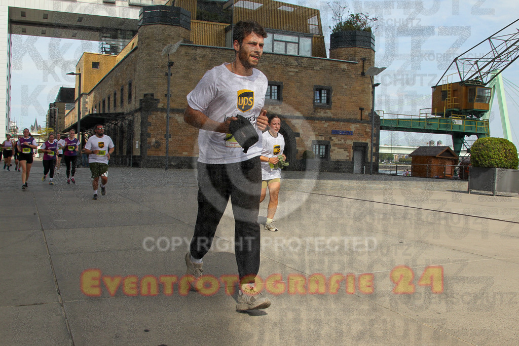 250920_1333_EV4_6051 | Sportfotografie im Rhein-Sieg Kreis, Köln, Bonn, NRW, Rheinland Pfalz, Hessen, etc. Unser Tätigkeitsfeld umfasst den Laufsport vom Volkslauf über den Marathon, Duathlon, Triathon bis zum Ultralauf wie Kölnpfad Ultra oder Schindertrail.