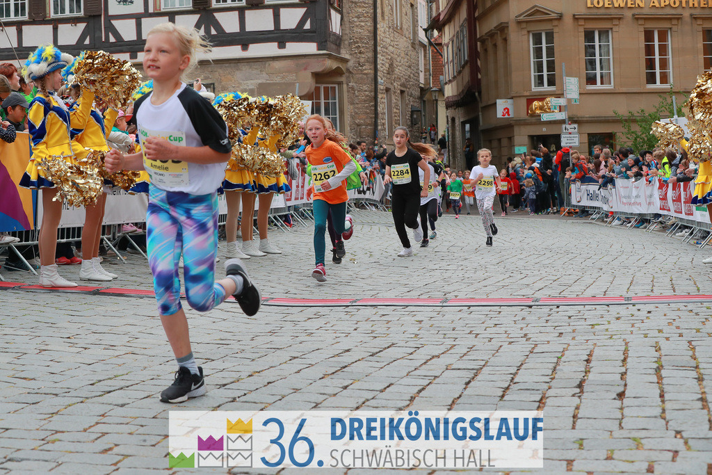 AOK Junior Cup 400m | 3Königslauf 2022 AOK Junior Cup 400m - Realisiert mit Pictrs.com