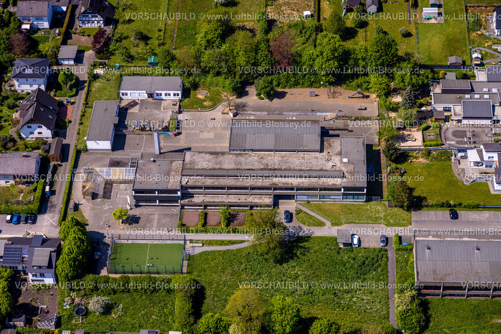 Meschede240505895 | Luftbild, Marienschule Grundschule, Meschede-Stadt, Meschede, Sauerland, Nordrhein-Westfalen, Deutschland