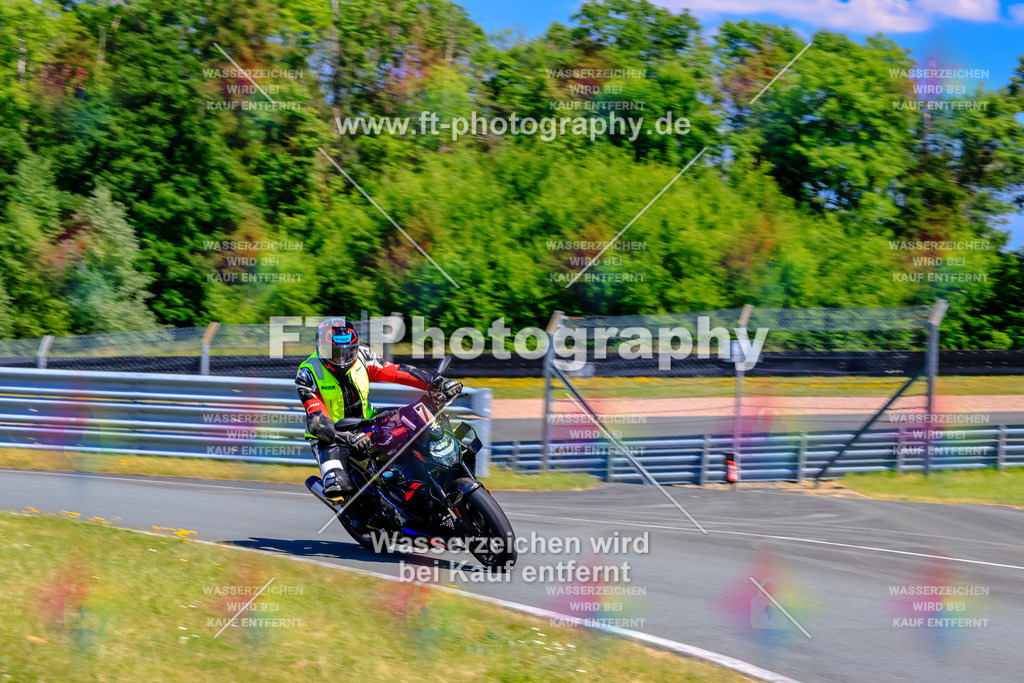 _TCM6644 | Hier findet Ihr Bilder von Touristenfahrten auf der Nürburgring Nordschleife oder von anderen Veranstaltungen die ich besucht habe. Viel Spass beim Durch Schauen 
