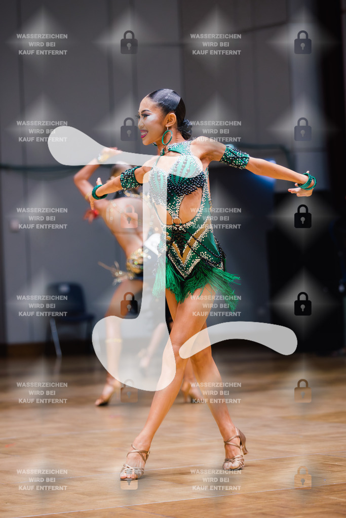 GOC 2025 - WDSF Solo Junior II Latin Female - 2025-08-21-8428 | Webshop for digital downloads and prints of dance sport, event & show photographer Julian Link - Realisiert mit Pictrs.com