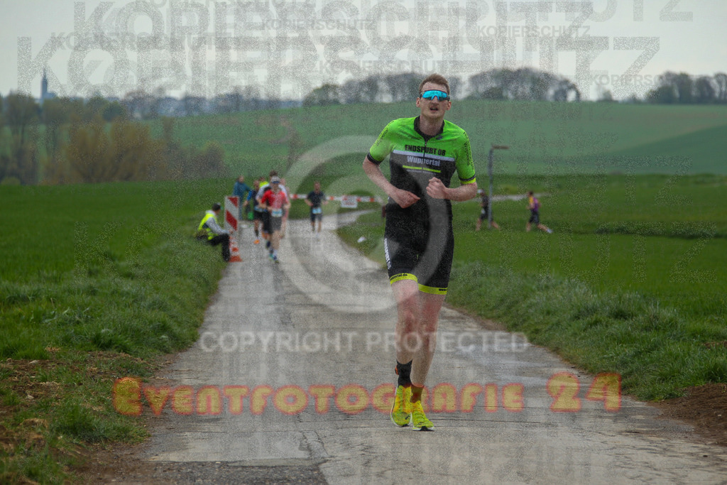 250413_1105_EV4_7323 | Sportfotografie im Rhein-Sieg Kreis, Köln, Bonn, NRW, Rheinland Pfalz, Hessen, etc. Unser Tätigkeitsfeld umfasst den Laufsport vom Volkslauf über den Marathon, Duathlon, Triathon bis zum Ultralauf wie Kölnpfad Ultra oder Schindertrail.