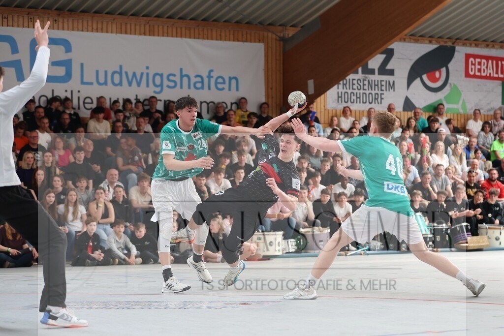 2H2A1471 | Tanja Sommer - TS Sportfotografie - Realisiert mit Pictrs.com