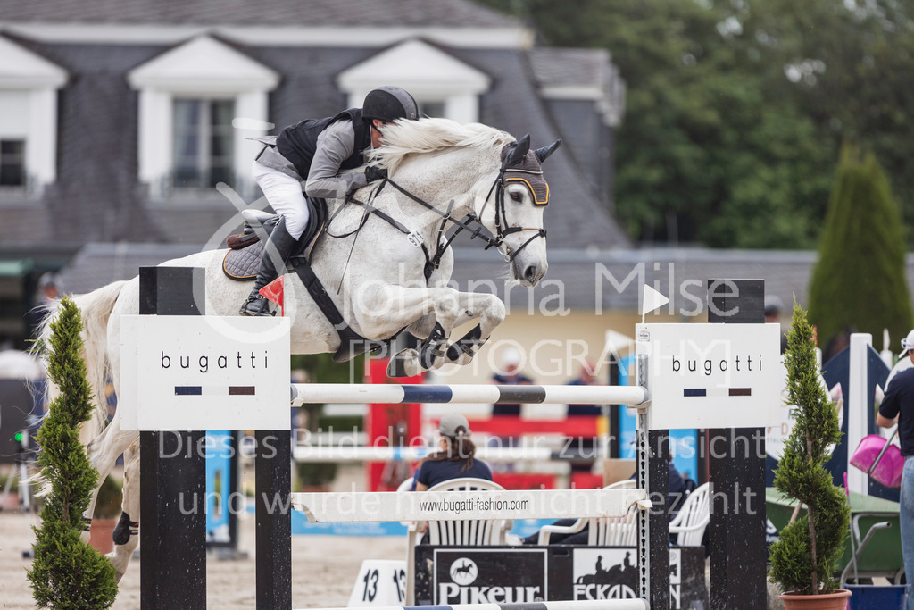 250601_MayDays_GP-509 | Deine schönsten Turniermomente als professionelle Fotos! Entdecke hochwertige Pferdesport-Fotografie im Online-Shop. Jetzt Fotos finden & bestellen!