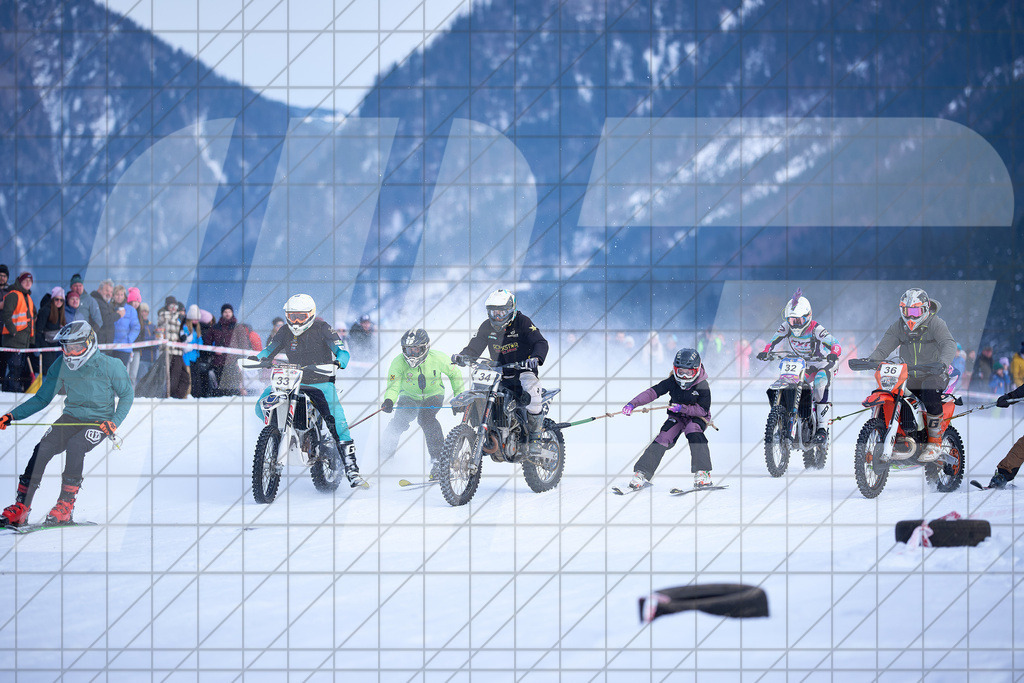 11. Holzknecht Skijöring | Skijöring am 24.01.2026: 11. Holzknecht Skijöring in Gosau am Dachstein, Oberösterreich, ÖsterreichFoto: © 2026 Martin Bihounek | mb-creative.eu