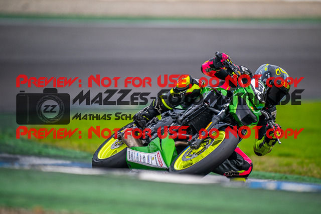 MaZZes_FotoMatrix_220924_7485 | TWIN CUP