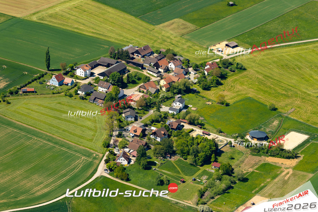 Luftaufnahme  Deinshof  Kastl Das Luftbild wurde 2025 vom UL-Flugzeug heraus erstellt ( keine Drohne ) - Hochauflösende Luftaufnahme -Nicht vergleichbar mit Google Maps oder Satelittenbilder- Die Geschenkidee !Mit Lizenz und Bildrechte bestellbar