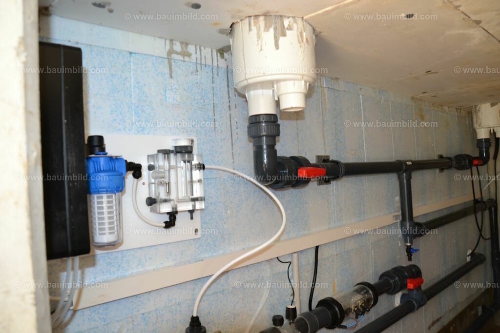 bib-lg25-aussenanlagen-0035 | Nach LV-Leistungsgruppen sortierte Detailfotos über den Bau eines Hauses. Alle Hausbau-Bilder direkt vom Urheber und Autor der Website Haus-Selber-Bauen.com