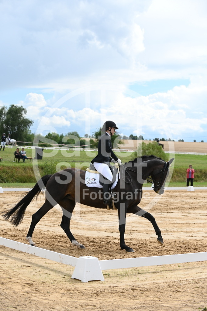 DSC_7524 | sattelsport - Realisiert mit Pictrs.com