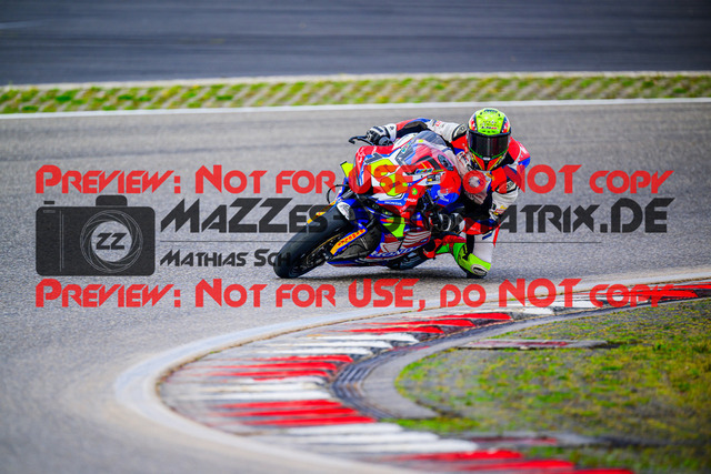 MaZZes_FotoMatrix_240910_6007705_6450 | WEISS