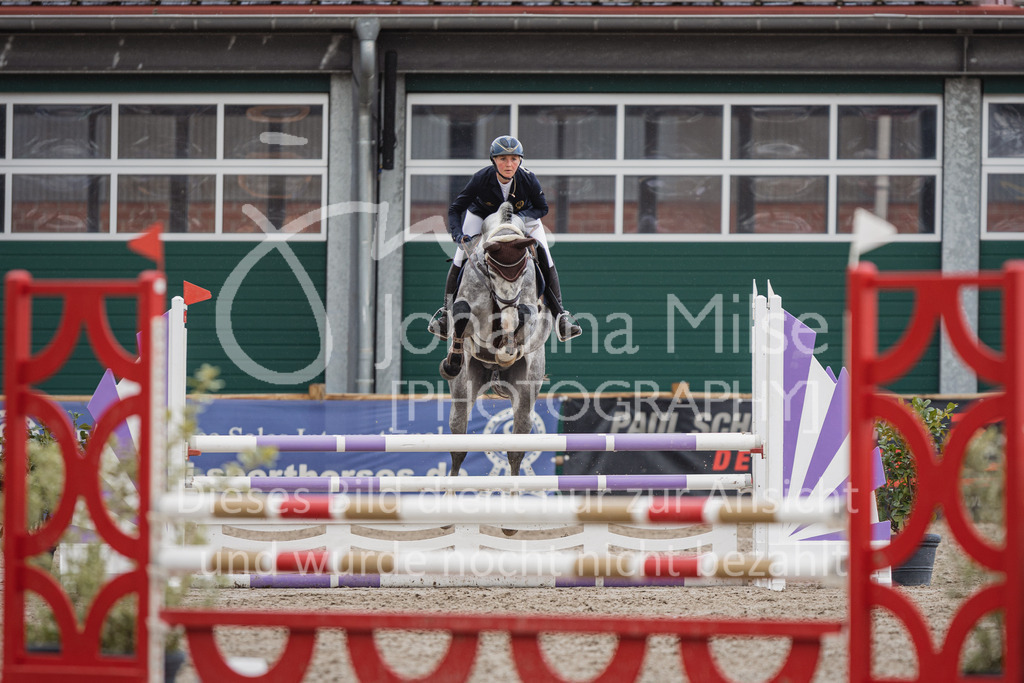 230411_Mühlen_02SprPf-A-218 | Deine schönsten Turniermomente als professionelle Fotos! Entdecke hochwertige Pferdesport-Fotografie im Online-Shop. Jetzt Fotos finden & bestellen!