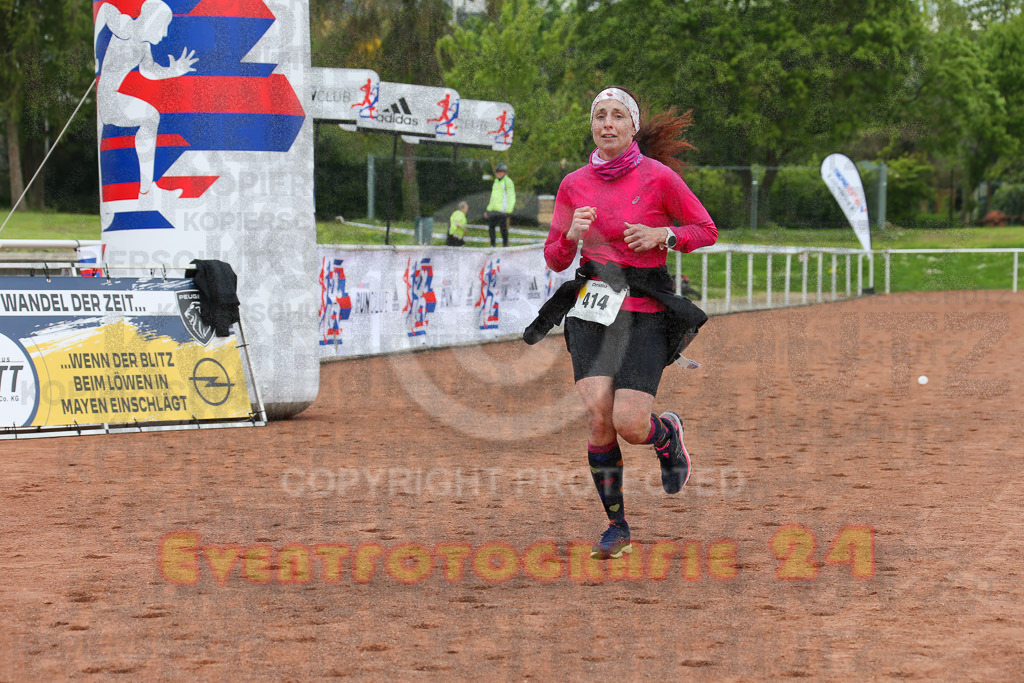 220501_1043_EX1_8650 | Sportfotografie im Rhein-Sieg Kreis, Köln, Bonn, NRW, Rheinland Pfalz, Hessen, etc. Unser Tätigkeitsfeld umfasst den Laufsport vom Volkslauf über den Marathon, Duathlon, Triathon bis zum Ultralauf wie Kölnpfad Ultra oder Schindertrail.