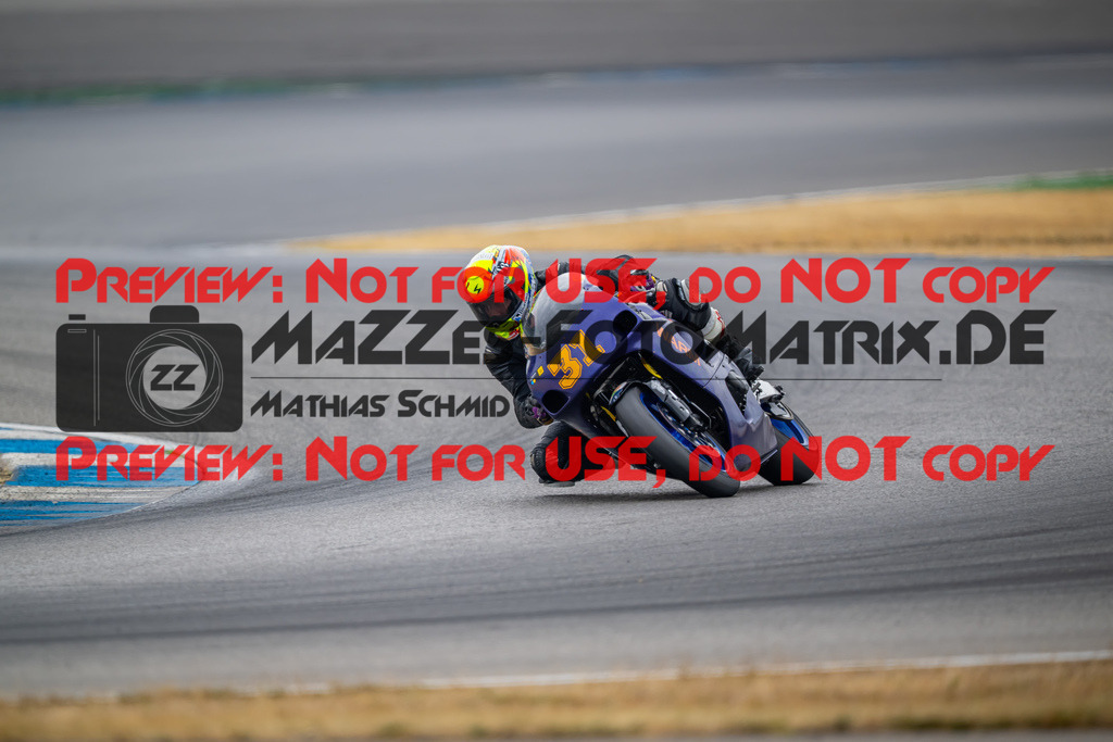 MaZZes-Fotomatrix-20260809-578897 | R1