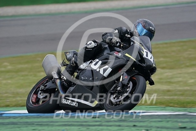 2023_05_01_PBK_29496 | Sportfotografie; SlowMotion; Video; Rennstrecke; Hafeneger; Speer; Racing; RSE; BMW; CBO; Trackday; Motorsportarena; Hockenheimring; Brno; Most; Barcelona; Valencia