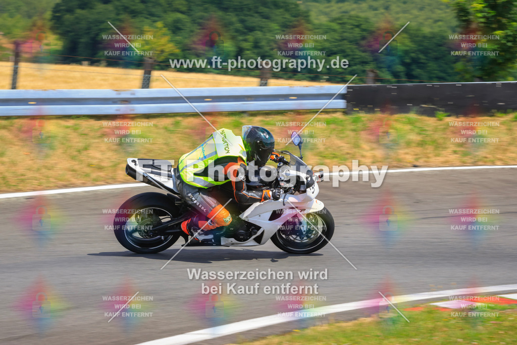 _DSK2453 | Hier findet Ihr Bilder von Touristenfahrten auf der Nürburgring Nordschleife oder von anderen Veranstaltungen die ich besucht habe. Viel Spass beim Durch Schauen 