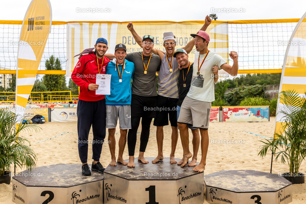 2022-00063242-Deutsche-Seniorinnen-Meisterschaft |  11.09.2022; Berlin Foto: Gerold Rebsch - www.beachpics.de
