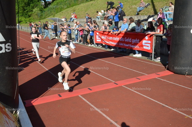 17-36-59_ | Meisterchip Fotoshop - Realisiert mit Pictrs.com