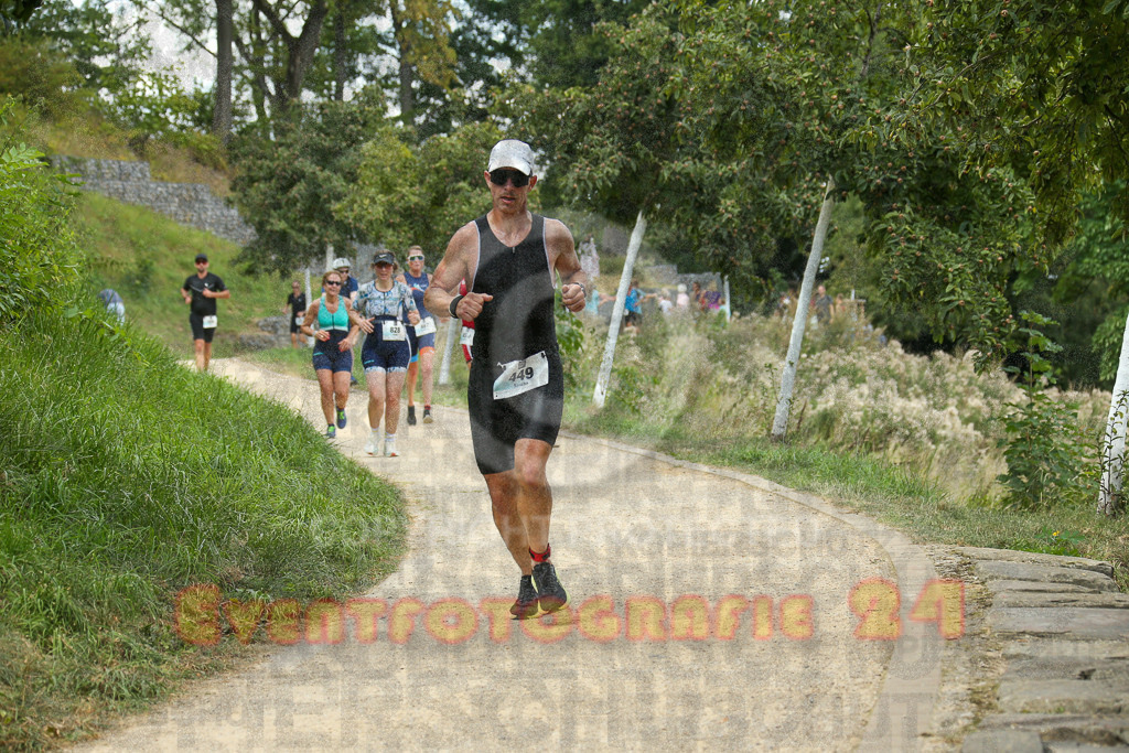 250824_1345_EX1_3544 | Sportfotografie im Rhein-Sieg Kreis, Köln, Bonn, NRW, Rheinland Pfalz, Hessen, etc. Unser Tätigkeitsfeld umfasst den Laufsport vom Volkslauf über den Marathon, Duathlon, Triathon bis zum Ultralauf wie Kölnpfad Ultra oder Schindertrail.