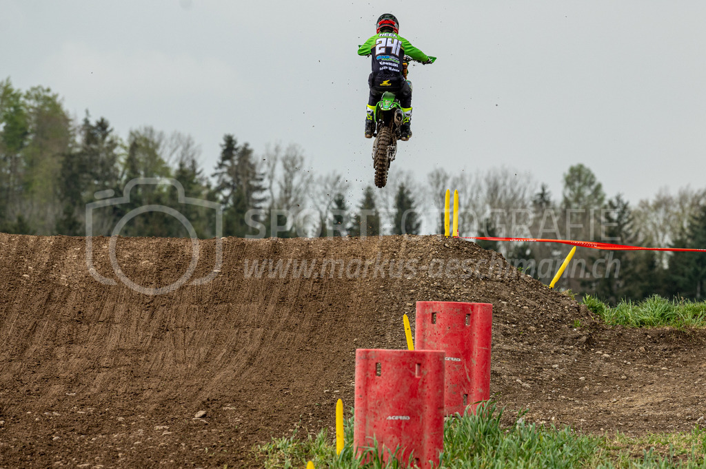 Motocross Schlatt bei Winterthur - 30. April 2022 | Motocross Schlatt bei Winterthur
MC Wila, Schlatt bei Winterthur
Bild: Sportfotografie Markus Aeschimann | www.markus-aeschimann.ch - Realisiert mit Pictrs.com