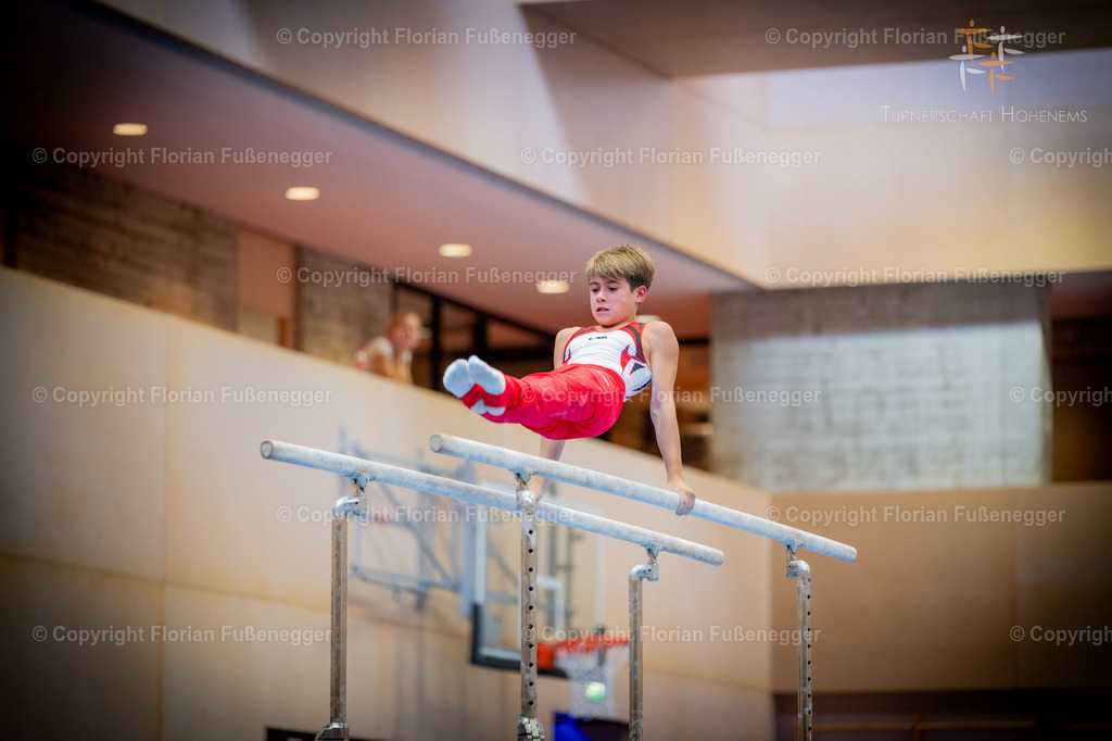 Promo-40 | "Fussifoto.com – Ihr Ansprechpartner für hochwertige Fotografie! Entdecken Sie kreative Bilder und professionelle Dienstleistungen. Kontaktieren Sie uns für Ihre Projekte!"