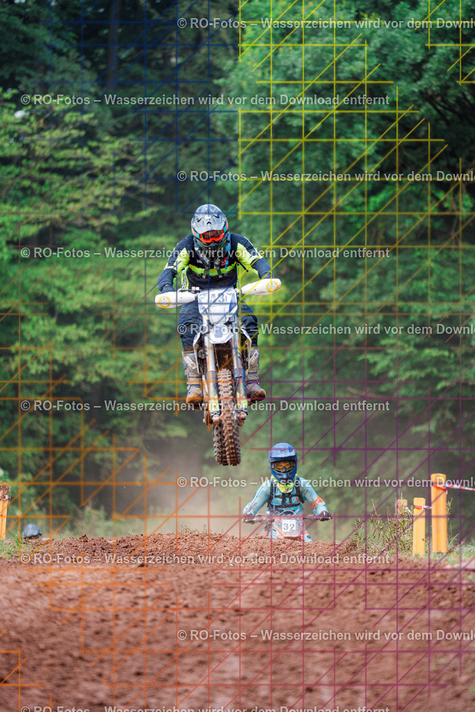 4 Lauf Schlüchtern IGE 2026-491 | Sportfotografie von RO-Fotos: Motorsport, Motocross, Enduro, Laufveranstaltungen und Triathlon. Professionelle Fotos von Sportlern und Events. - Realisiert mit Pictrs.com