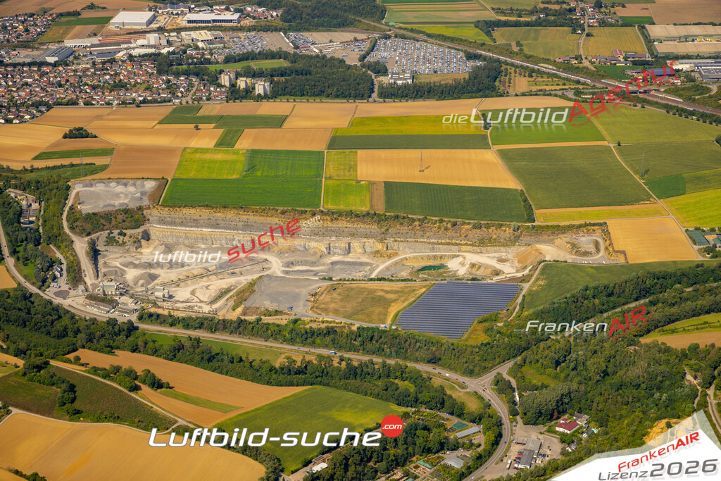 Das Luftbild zeigt :  Illingen - Die Luftaufnahme wurde 2024 vom UL-Flugzeug aus erstellt ( keine Drohne ) - Hochauflösende Luftaufnahme - Für grossformatige Ausdrucke geeignet. Die Geschenkidee !Mit Lizenz und Bildrechte bestellbar