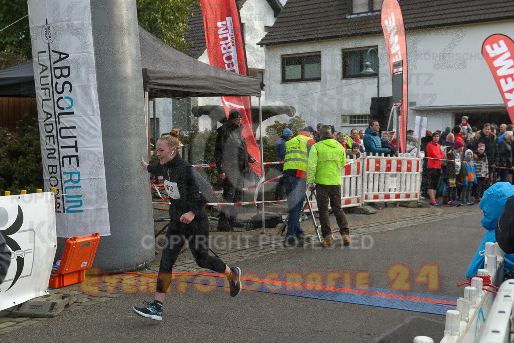221127_1057_EV9_1544 | Sportfotografie im Rhein-Sieg Kreis, Köln, Bonn, NRW, Rheinland Pfalz, Hessen, etc. Unser Tätigkeitsfeld umfasst den Laufsport vom Volkslauf über den Marathon, Duathlon, Triathon bis zum Ultralauf wie Kölnpfad Ultra oder Schindertrail.