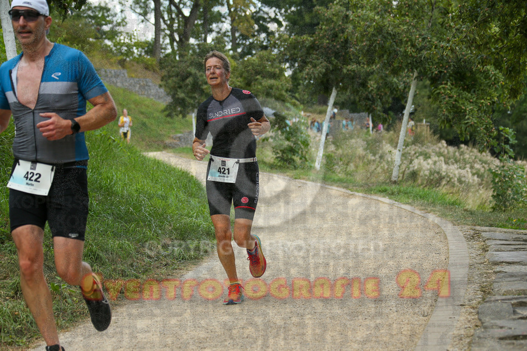 250824_1358_EX1_4486 | Sportfotografie im Rhein-Sieg Kreis, Köln, Bonn, NRW, Rheinland Pfalz, Hessen, etc. Unser Tätigkeitsfeld umfasst den Laufsport vom Volkslauf über den Marathon, Duathlon, Triathon bis zum Ultralauf wie Kölnpfad Ultra oder Schindertrail.