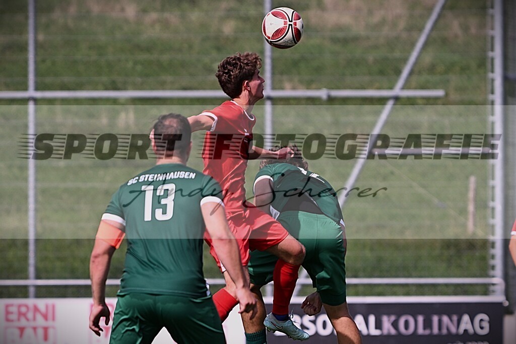 aaaDSC_9313 | Kaufen Sie Sportbilder im Onlineshop von Andy Scherrer Sportfotografie. Faszinierende Bilder von Sportevents aus der ganzen Schweiz. Fussball, Frauenfussball, Unihockey, Handball, Schwingen und weiteren Sportarten. - Realisiert mit Pictrs.com
