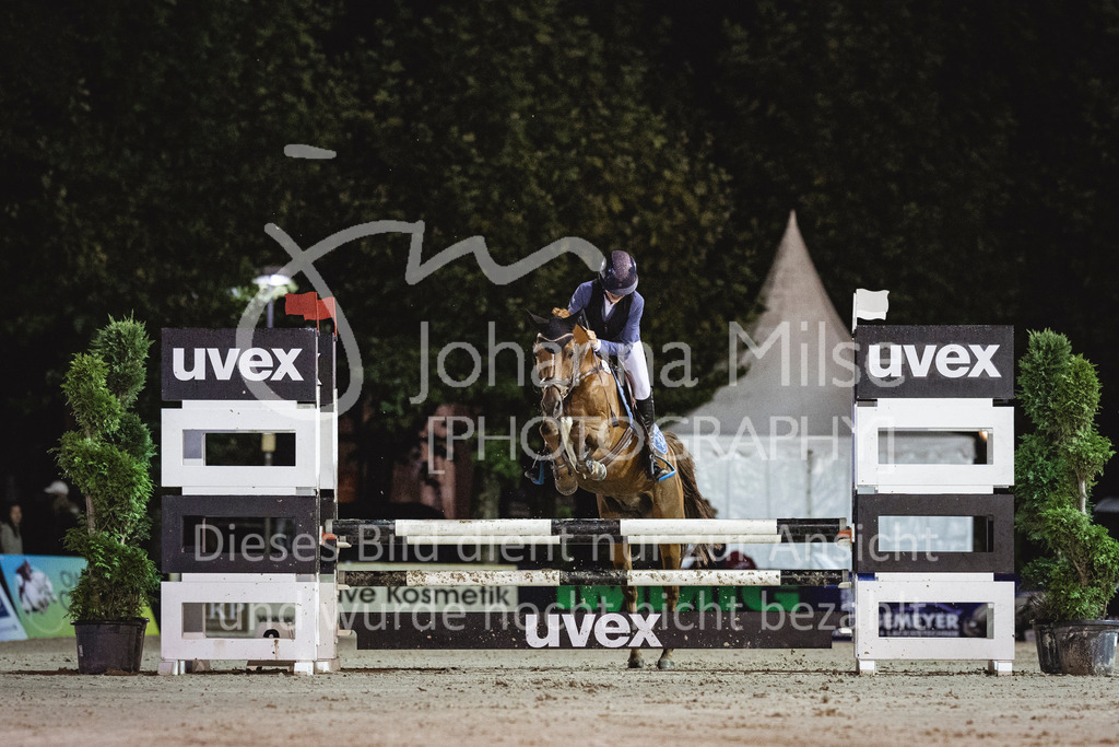 240913_OWLCh_Teamspringen-820 | Deine schönsten Turniermomente als professionelle Fotos! Entdecke hochwertige Pferdesport-Fotografie im Online-Shop. Jetzt Fotos finden & bestellen!