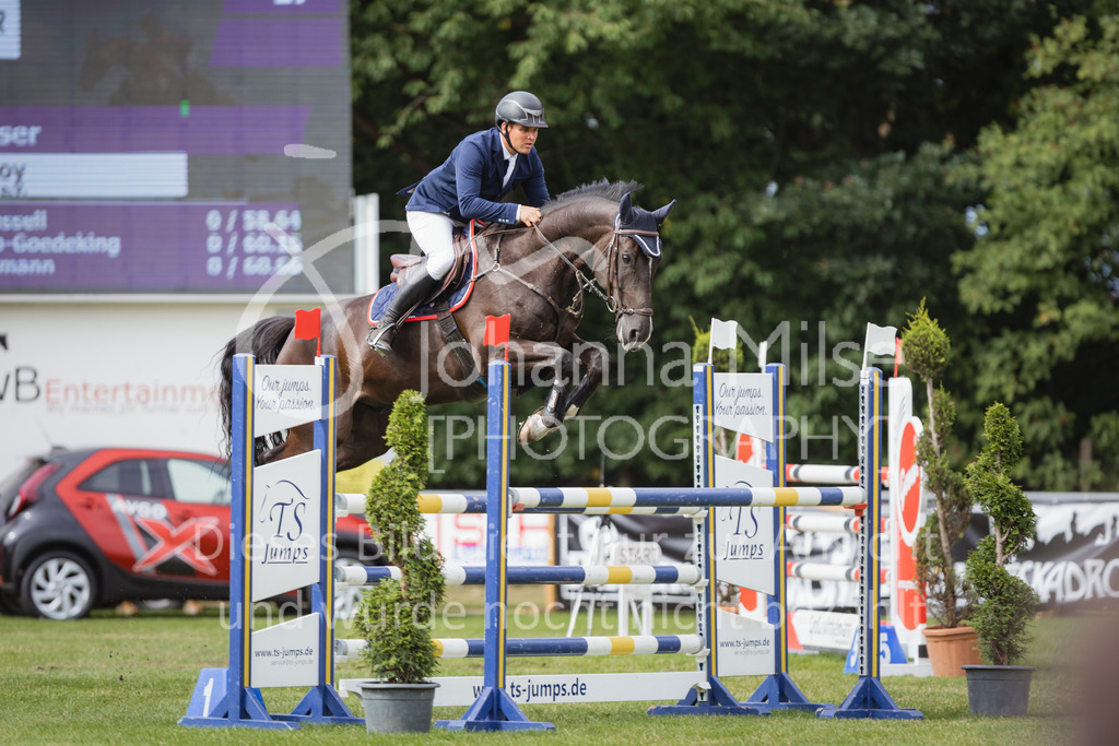 220715_LC_Youngster-M-566 | Deine schönsten Turniermomente als professionelle Fotos! Entdecke hochwertige Pferdesport-Fotografie im Online-Shop. Jetzt Fotos finden & bestellen!