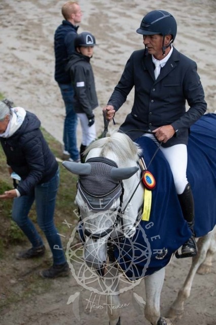 2B4A3200 | pixelfaenger - Realisiert mit Pictrs.com