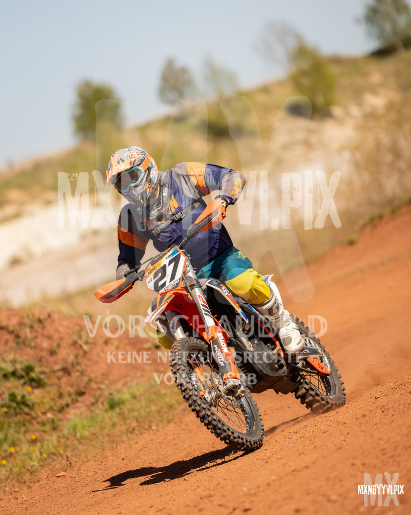 866A4372 | mxndyyvipix