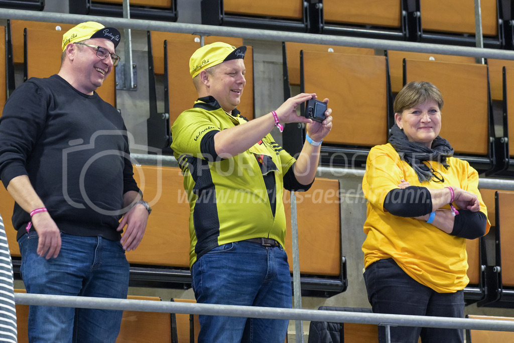 Zug United vs HC Rychenberg - 22. February 2025 | Zug United vs HC RychenbergSporthalle Wankdorf, BernZufriedene HCR-Fans.Bild: Sportfotografie Markus Aeschimann | www.markus-aeschimann.ch - Realisiert mit Pictrs.com