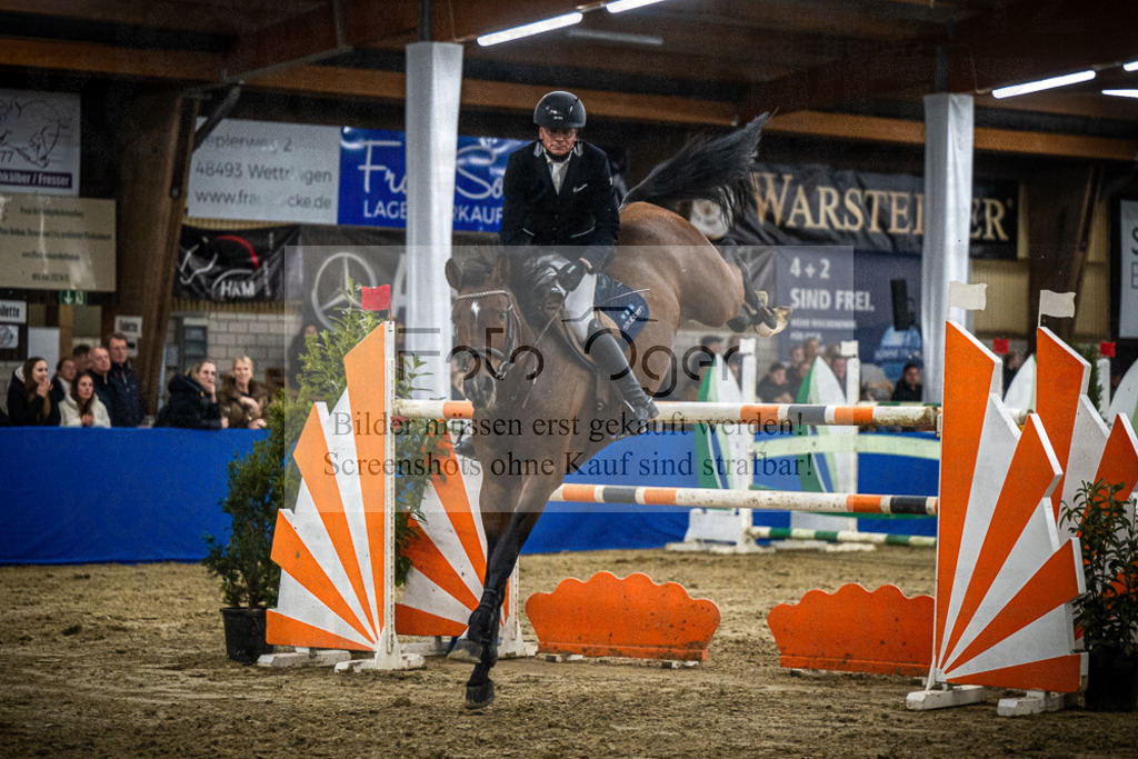 DOS_2179 | Entdecke hochwertige Reitturnierfotos von Foto Oger. Professionell, emotional und authentisch – jetzt Lieblingsmomente im Shop bestellen.Deutschlandweite Turnierfotografie. - Realisiert mit Pictrs.com