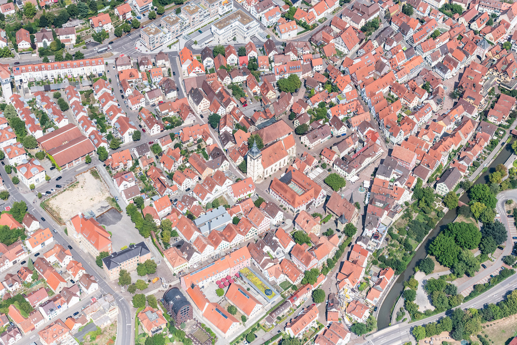 dr__0015805.jpg | BIETIGHEIM-BISSINGEN 03.08.2018 Altstadtbereich und Innenstadtzentrum in Bietigheim-Bissingen im Bundesland Baden-Württemberg, Deutschland. // Old Town area and city center in Bietigheim-Bissingen in the state Baden-Wurttemberg, Germany. Foto: Daniel Reiter
