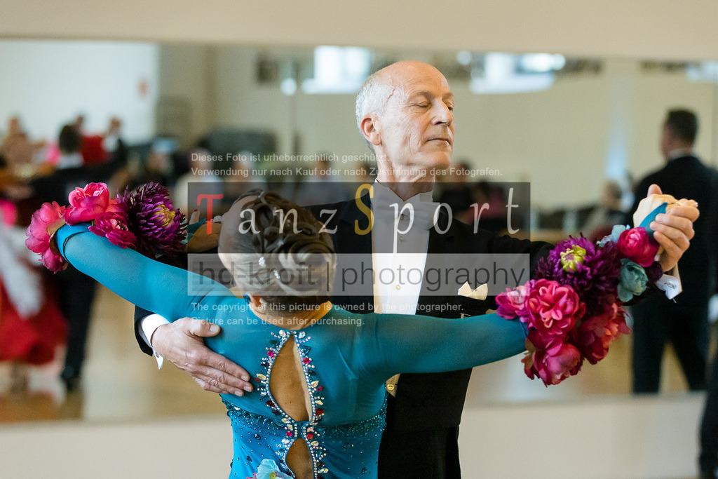 20240525_RL-Masters3-Std_7573 | Tanzsportbilder, Standardtanz, Lateintanz, WDSF, DTV, LTVB, dancecomp, goc, hessen tanzt, blaues band der spree, walzer, tango, wiener walzer, slowfox, quickstepp, samba, rumba, cha-cha-cha, paso doble. jive, hd-kroft photography, turniertanzsport