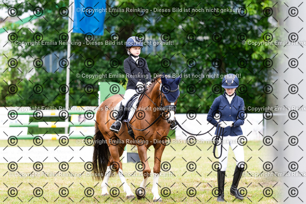 CL5A9151 | Emilia Reinking Fotografie - Realisiert mit Pictrs.com